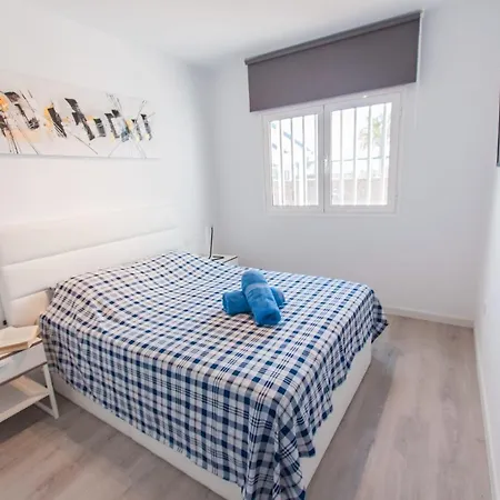 Daire Casa Del Ritmo With Terrace Ac Shared Pool And Free Wifi