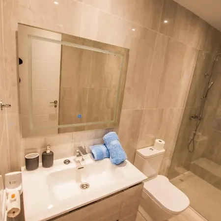 Apartamento Casa Del Ritmo With Terrace Ac Shared Pool And Free Wifi Puerto del Carmen (Lanzarote)